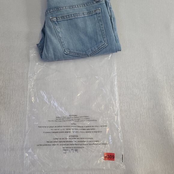 FRAME Le Boy jeans size 26 Distressed Cropped High waisted - Picture 8 of 8